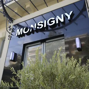 *** Hotel & Monsigny Francia